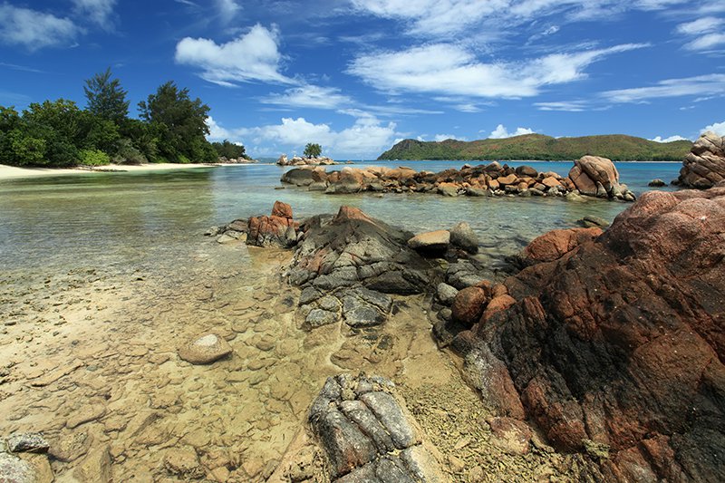 Seychelles rocks and water
