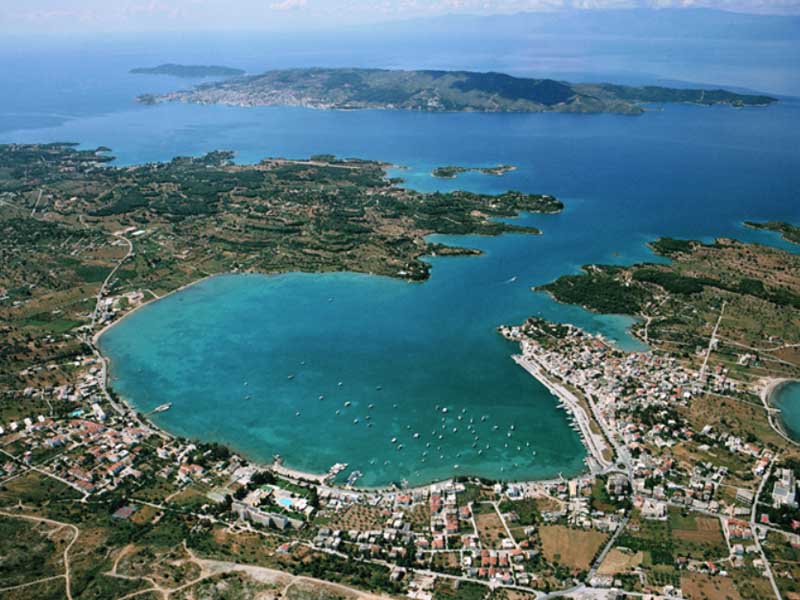 (22 nm) Porto Heli is a fantastic bay, forming a safe, natural harbour.