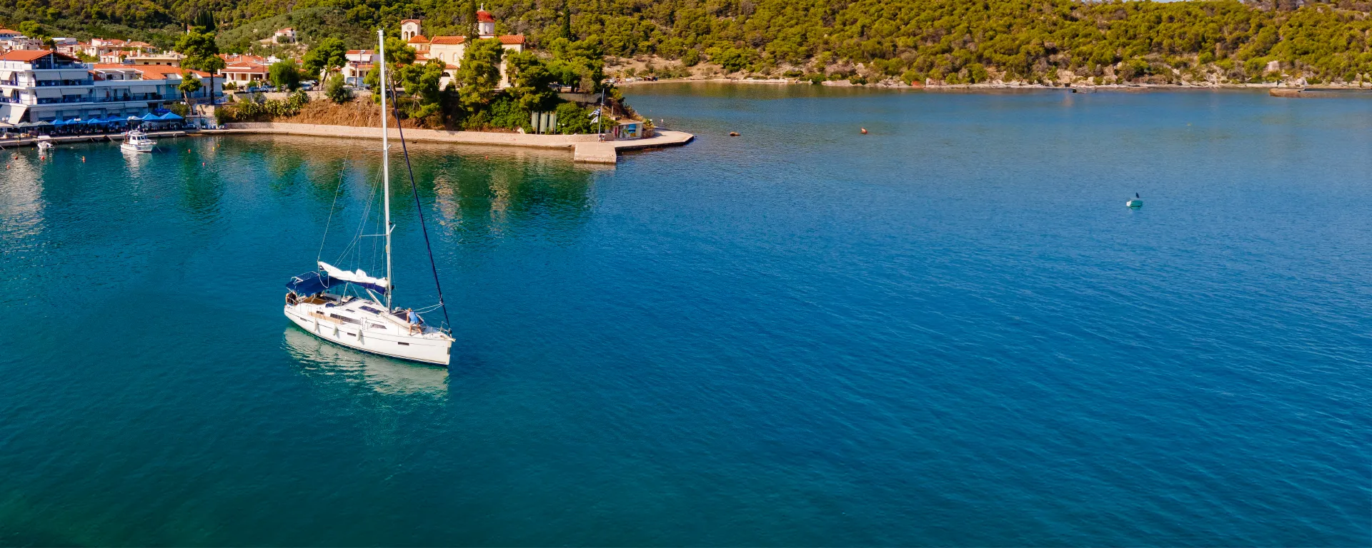 Bavaria 37 Lady Ann off Epidavros in the Saronic Gulf