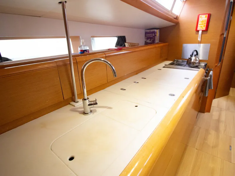 Sun Odyssey 469 Kos 469 Galley