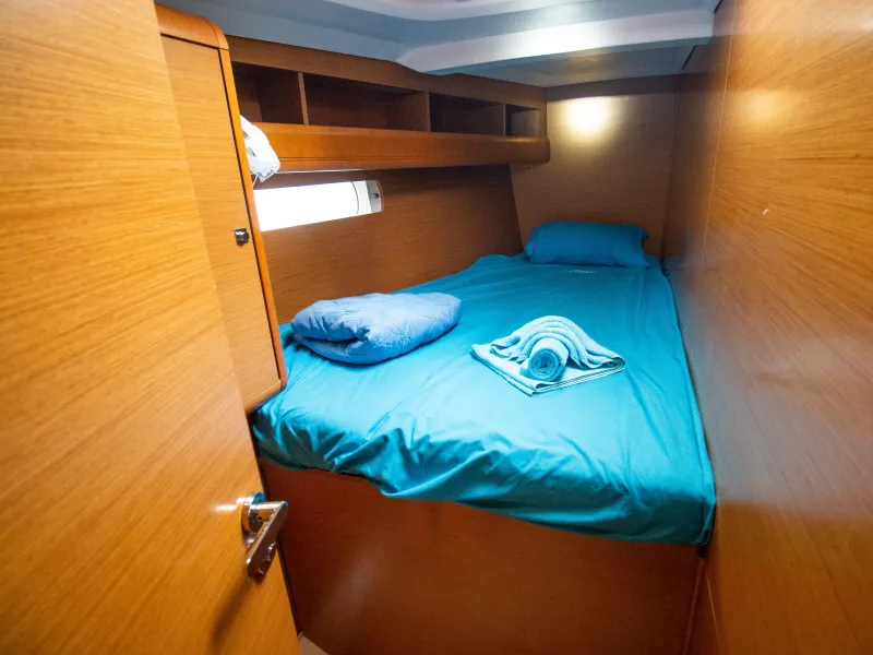 Sun Odyssey 469 Kos 469 Port Fwd Cabin
