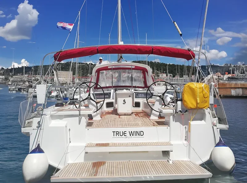 Oceanis 51.1 True Wind, a yacht on the Seafarer Split flotilla