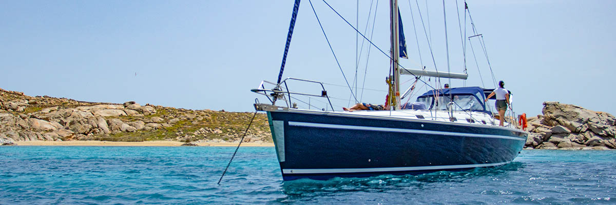 Oceanstar 51 Anchored Cyclades