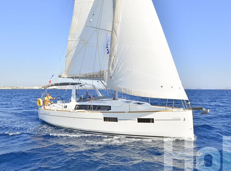Oceanis 35 Hobbit, a yacht on the Seafarer Dodecanese flotilla