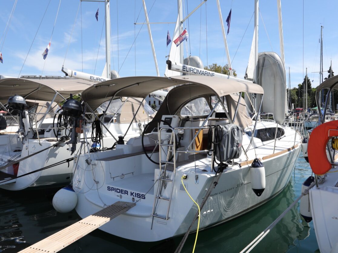 Sun Odyssey 319, a yacht on the Seafarer Pula to Venice