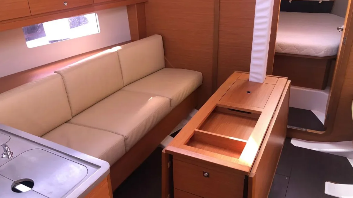 The saloon of a Dufour 37