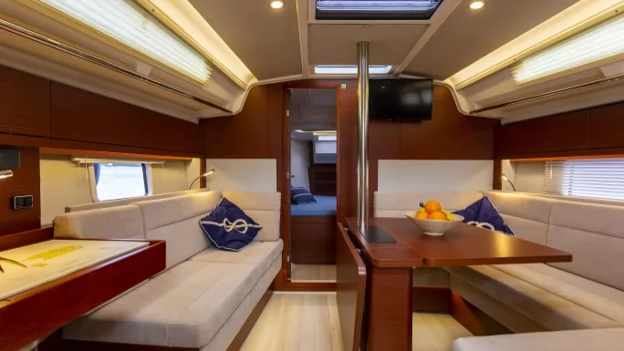 The saloon of a Hanse 388