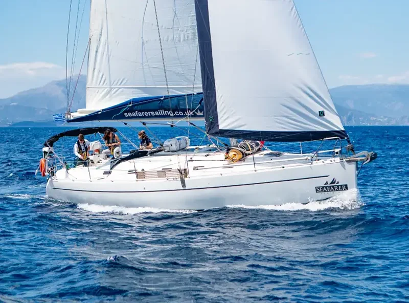 Harmony 42 Bartholome, a Seafarer RYA training yacht